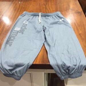 Small under armour work out pant